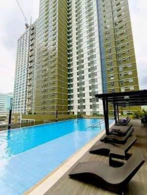 T4- Studio Unit Facing Mountain